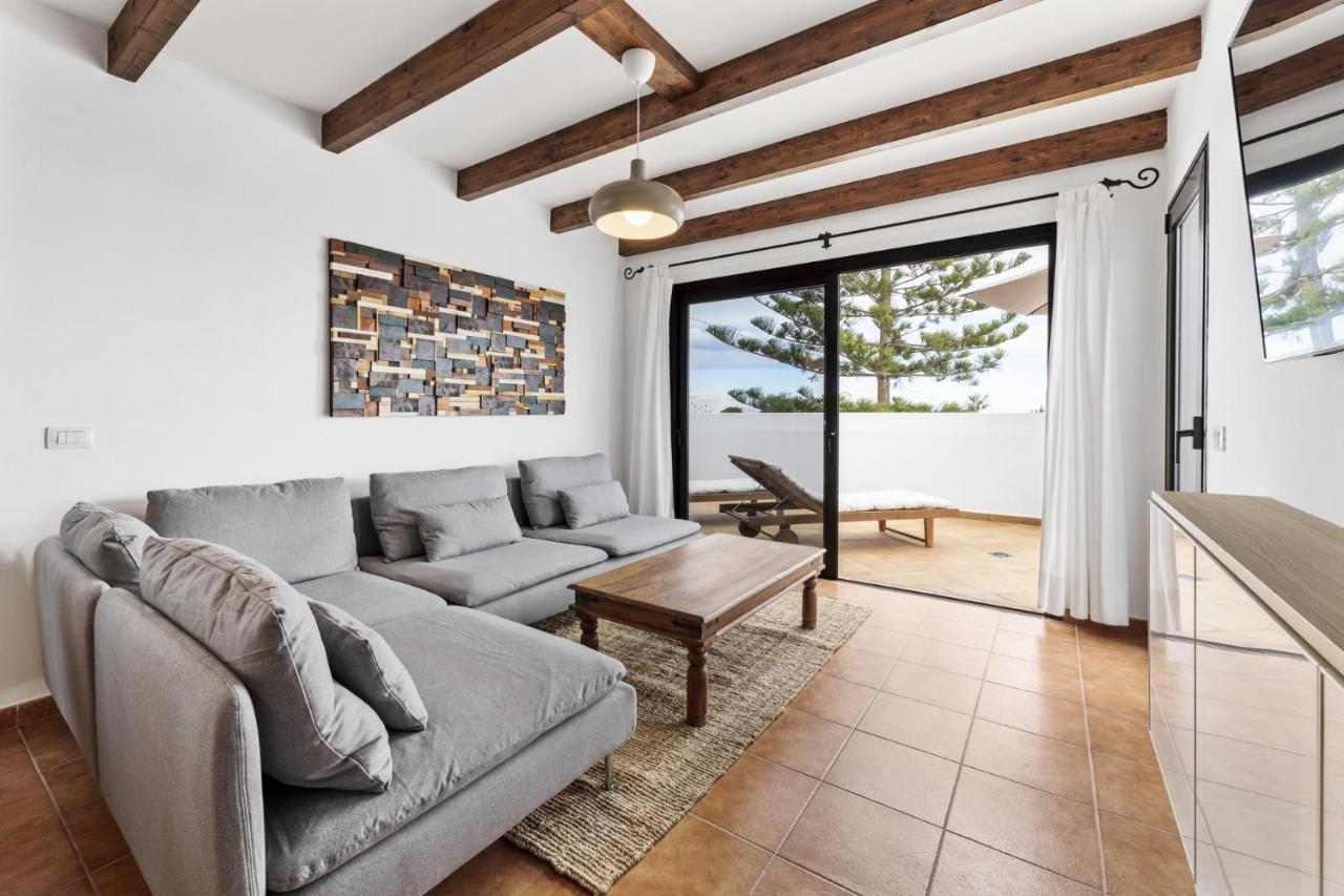 Villa 4 - Vipvipvillas Tías Esterno foto